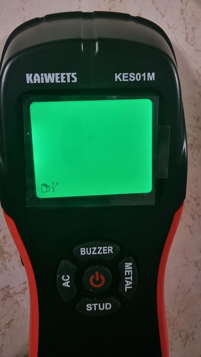 Уред за намиране на кабели,метал и др. Kaiweets  Kes01M