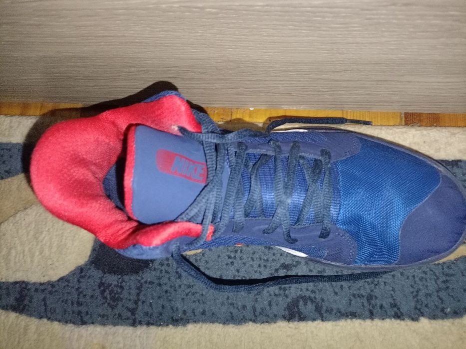 Мужские кроссовки Nike