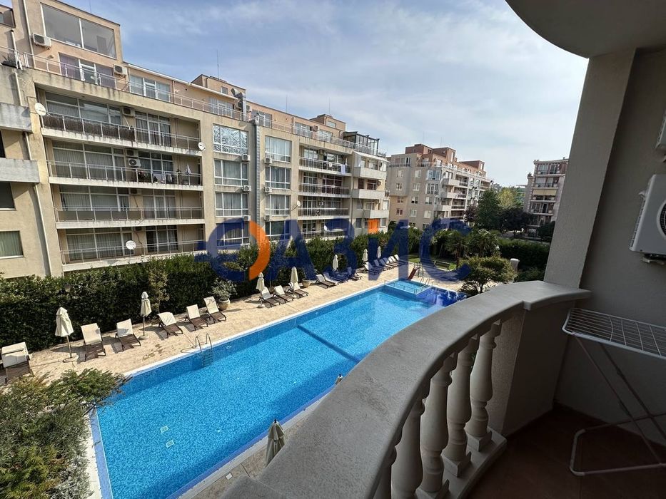 Продава се Двустаен апартамент в к.к. Слънчев бряг - 60 кв.м за 1584 €/кв.м - Снимка #7