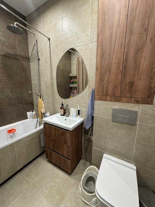 Продам евро 2-ком квартиру