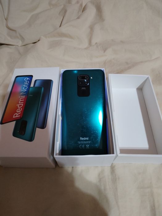 Vând Redmi Note 9