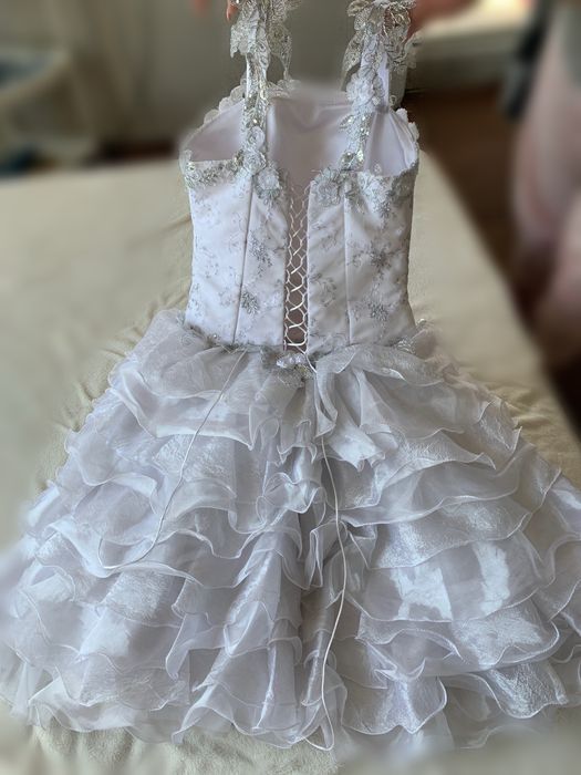 Официална рокля за бал/сватба