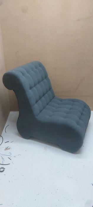 Кресло новая продам