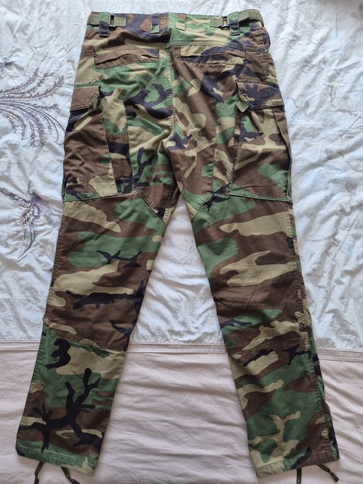 Pantaloni tactici Helikon-Tex
