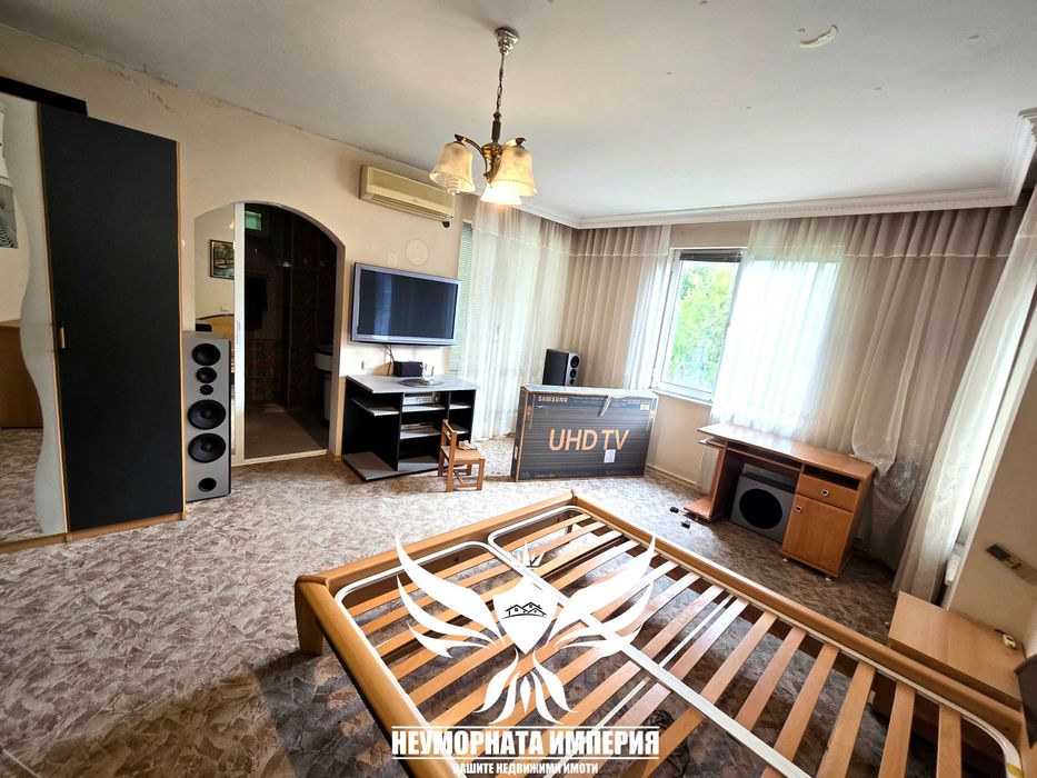 Продава се Къща в Асеновград - 370 кв.м за 1228 €/кв.м - Снимка #17