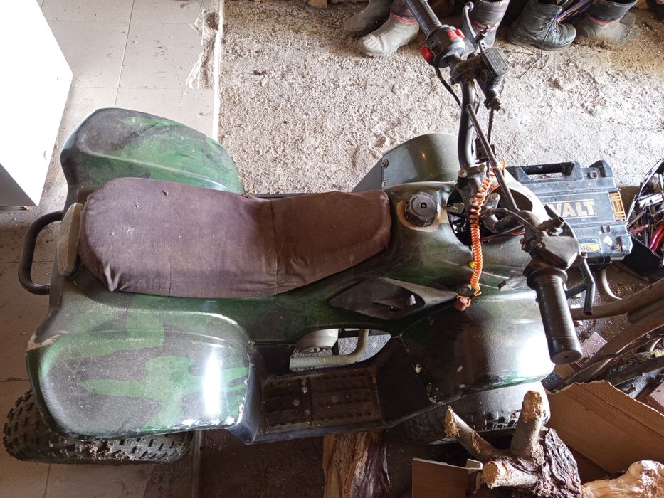 Vând ATV copii de 150cc + cască cadou