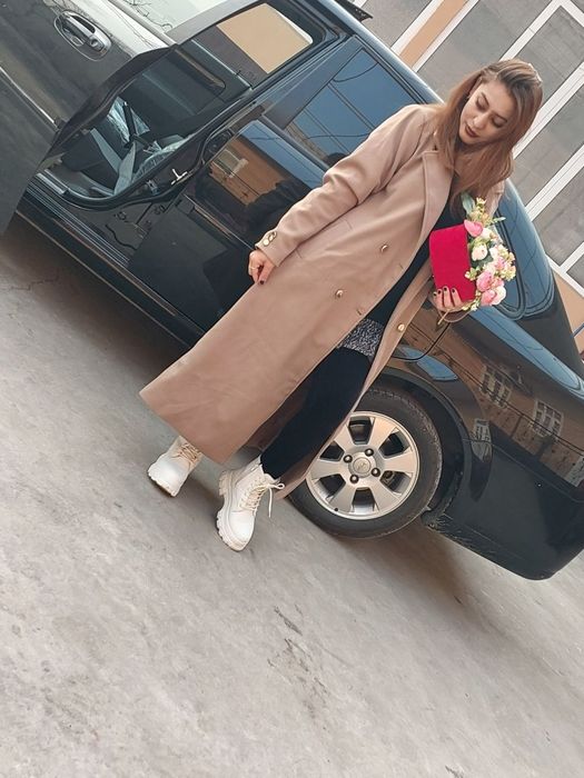 Аёллар учун пальто сотилади Кийилмаган янги холати