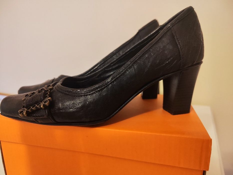 Обувки Gido естествена кожа