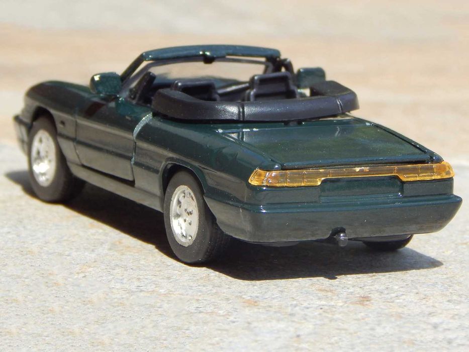 Macheta Alfa Romeo Spider 2.0 Mk 4 1:43 fab ARS Italia