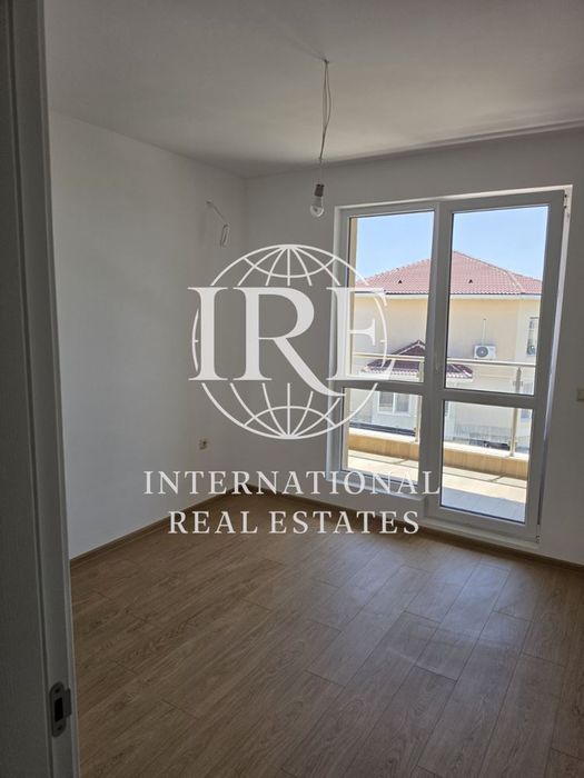 Продава се Двустаен апартамент в Варна, Възраждане 3 - 56 кв.м за 1956 €/кв.м - Снимка #4