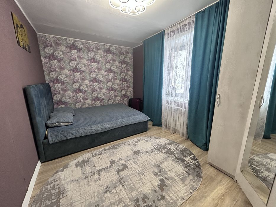 Продам трехкомнатную квартиру