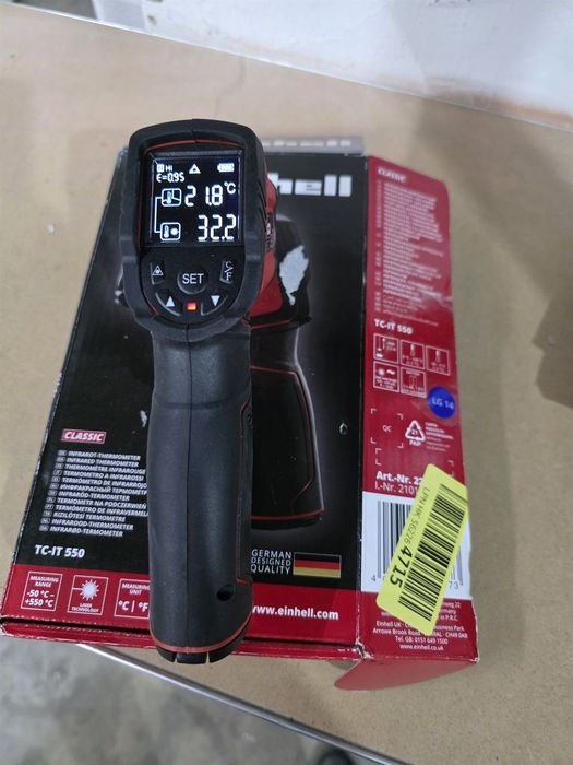 Termometru cu infrarosu -50 pana la +550 grade C ecran LCD iluminat Einhell TC-IT 550