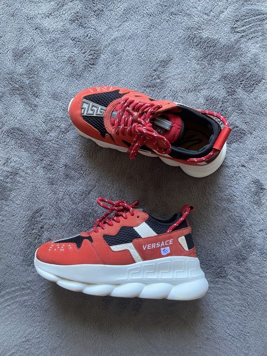 Versace chain reaction 40