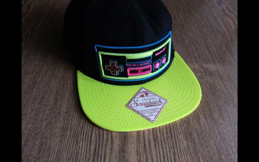 Продавам шапка Nintendo