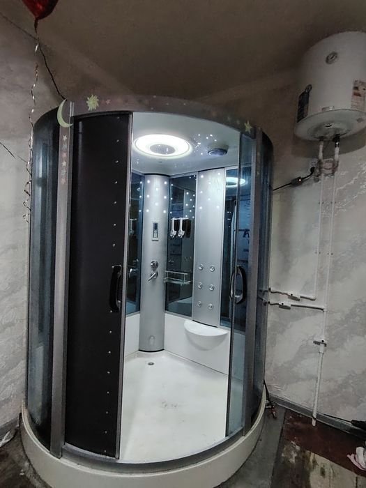 Dushavoy kabina va ariston 50l