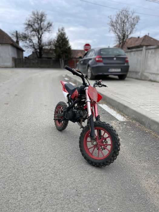 Vând cross 49cc pentru copii