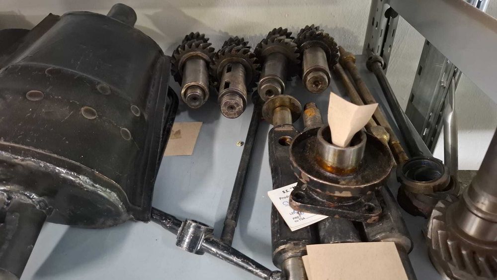 Vand piese Aro, Raba,Tractor U650, U445 si toate tipurile de rulmenti