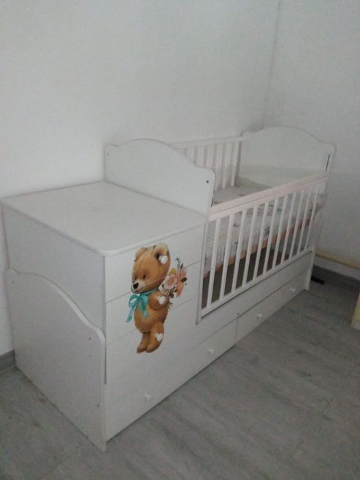 Срочнл продается детская кровать