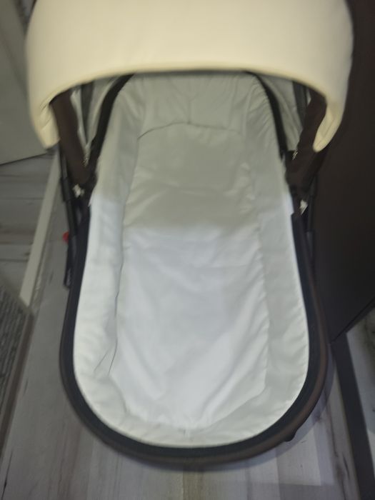 Cărucior Krausman Combo Max  3 în 1