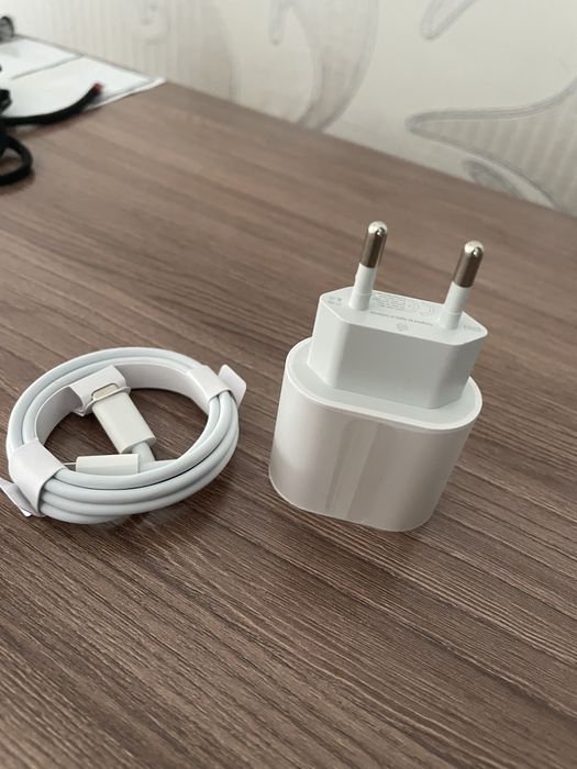Продам Зарядка для Айфона