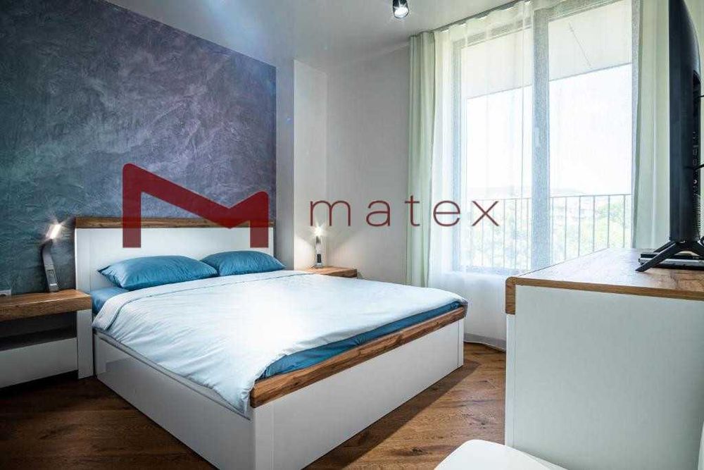 Тристаен апартамент Чайка с Гараж-Кателиев