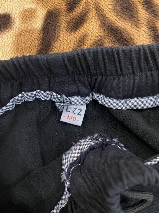 Продам утепленные джинсы