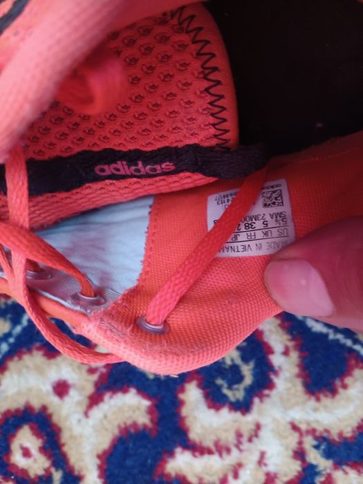 Маратонки adidas дамски 38 номее