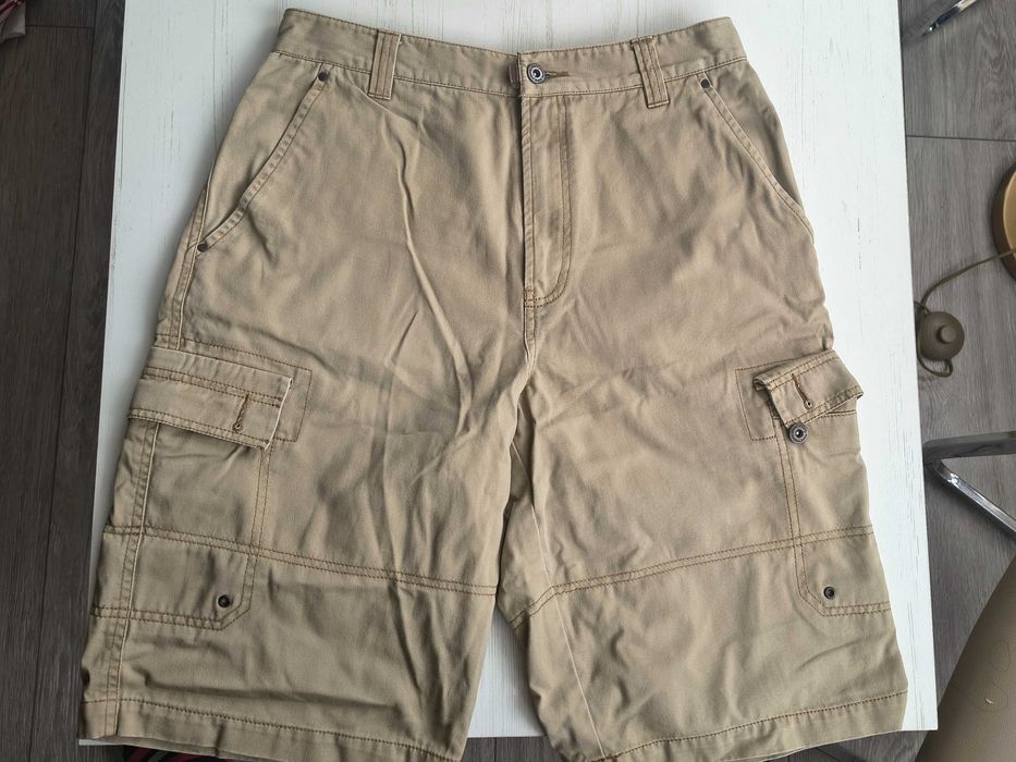 Pantaloni scurti cargo Bossini