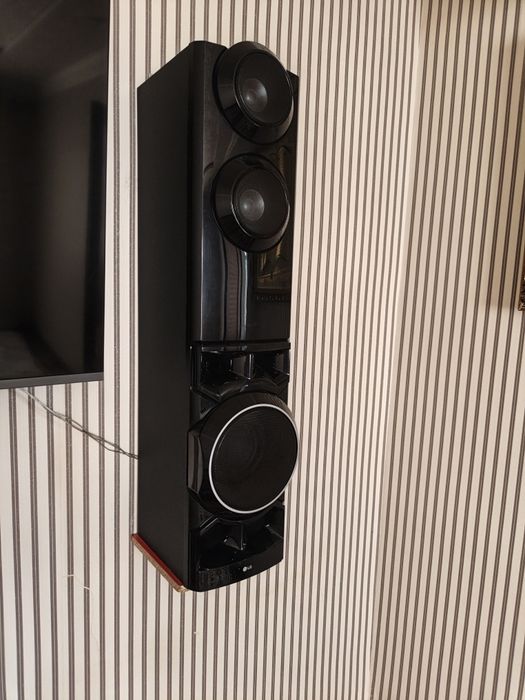 LG Калонка с DVD функция
