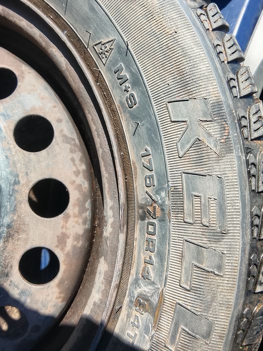 Cauciucuri de iarna pe 175/70/14R