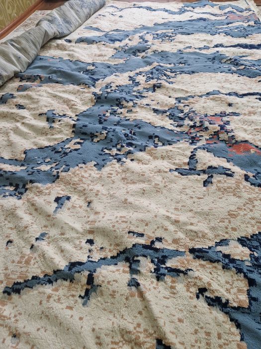 Продам ковёр размер 4×4