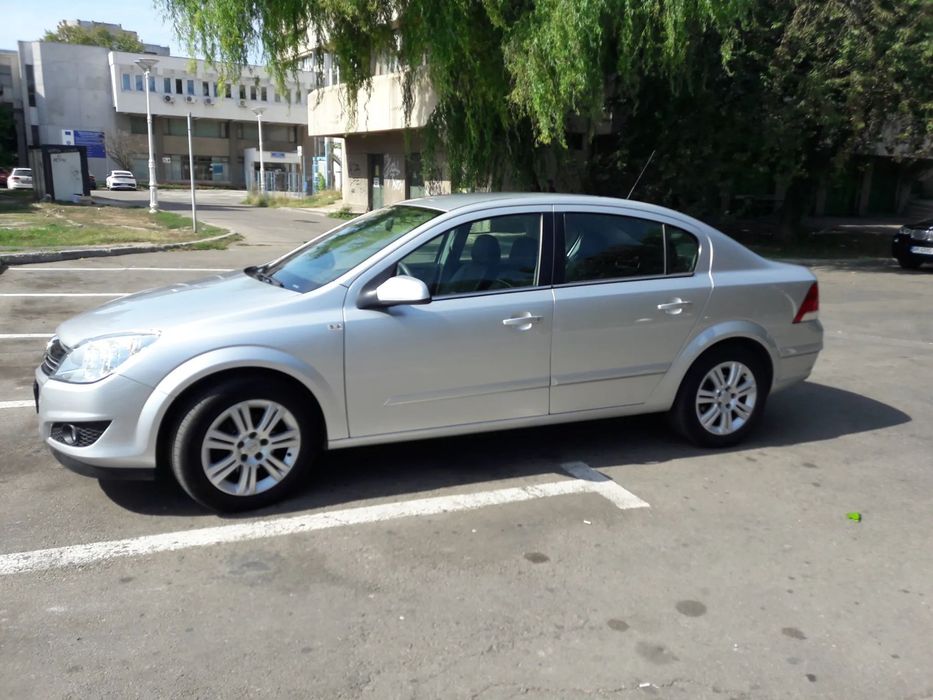 Opel Astra Opel Astra Cosmo Sedan. Primul proprietar.