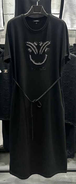 Compleuri și rochite