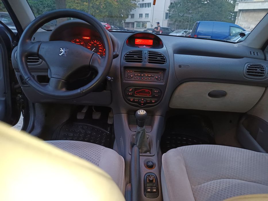 Пежо 206. 1.4hdi