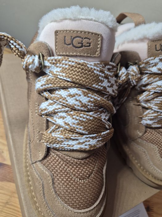 Кроссовки UGG Lowmel