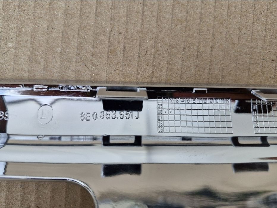 Ornament Grila Audi A4 B7 Crom 2004-2008 NOU