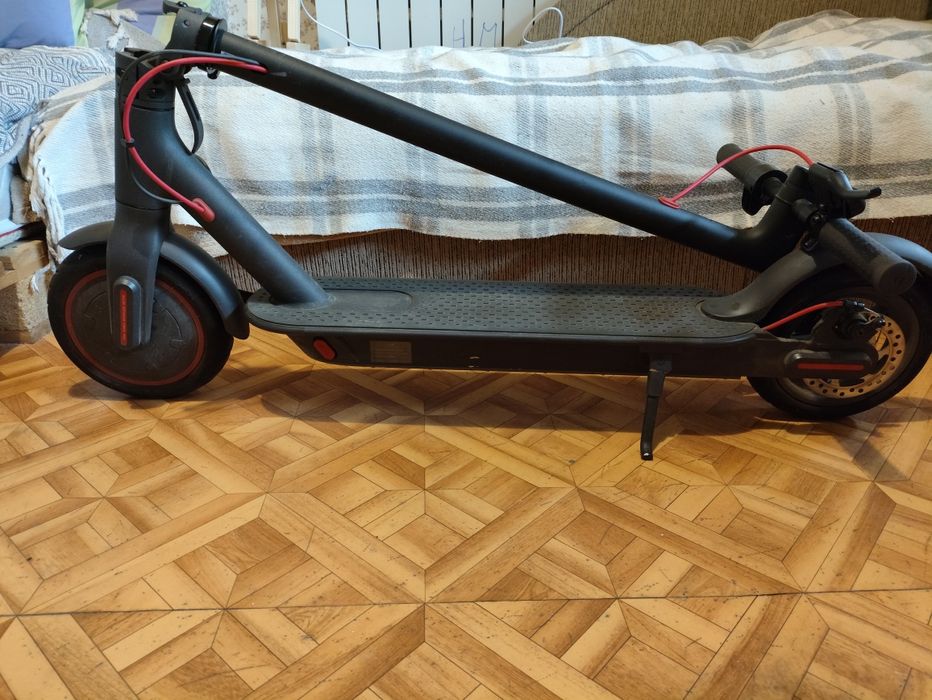 Продам электросамокат