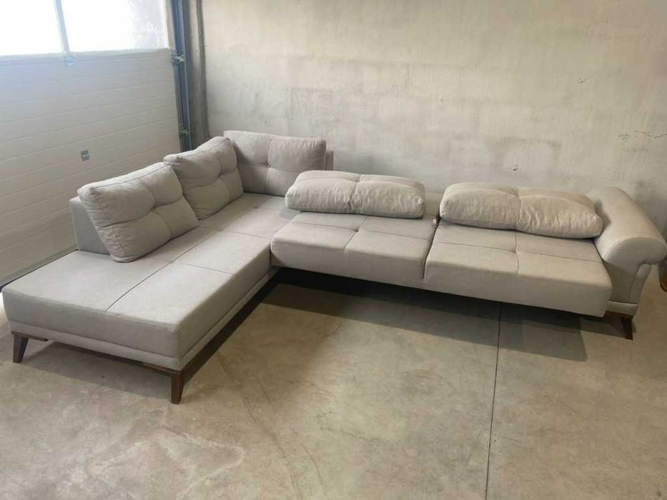 Разтегателен ъглов диван – 300×220 см, висок клас