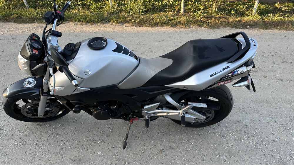 Suzuki GSR 600 2007