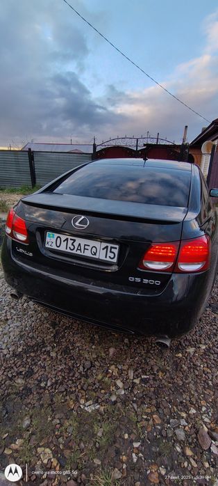 Продам lexus GS300