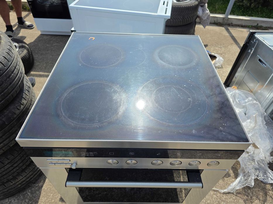 Печка с керамичен плот Siemens