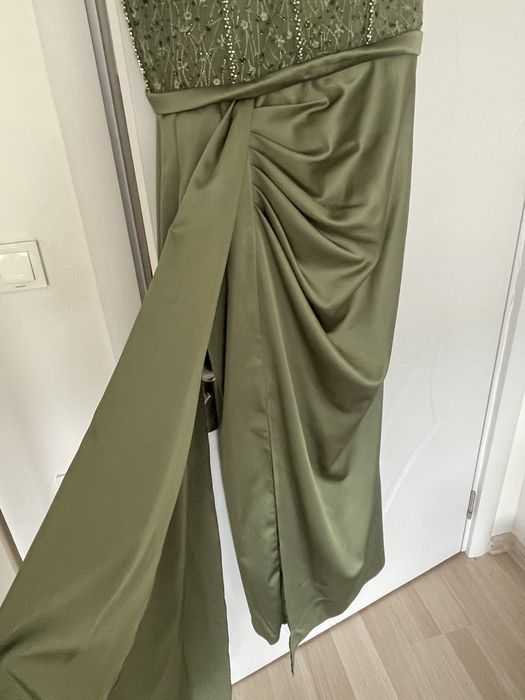 Дамска рокля като нов