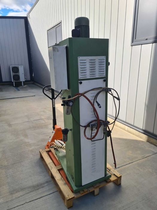 Професионална  гладачна преса за шивашки цех