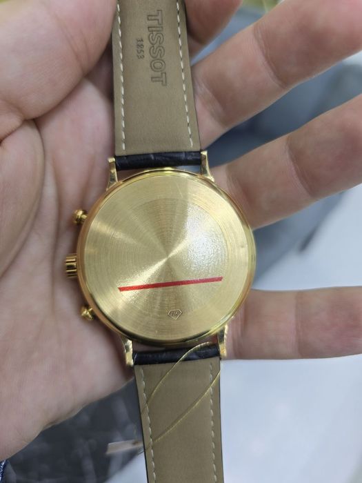 Золотые часы Tissot с большим диаметром в 45мм, 750 пробы