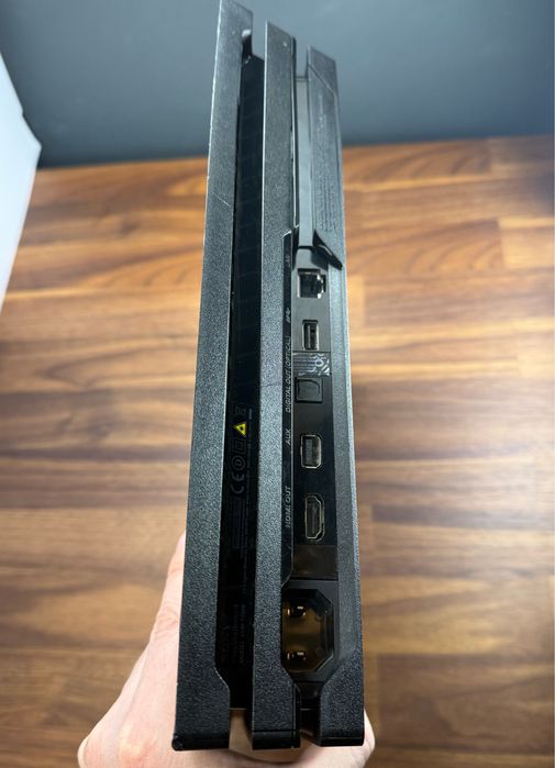 PlayStation 4 Pro 1TB