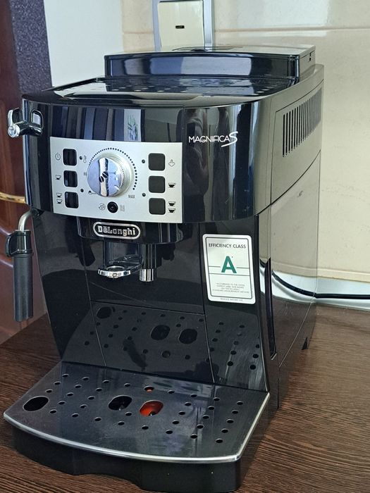 Vând aparat de cafea