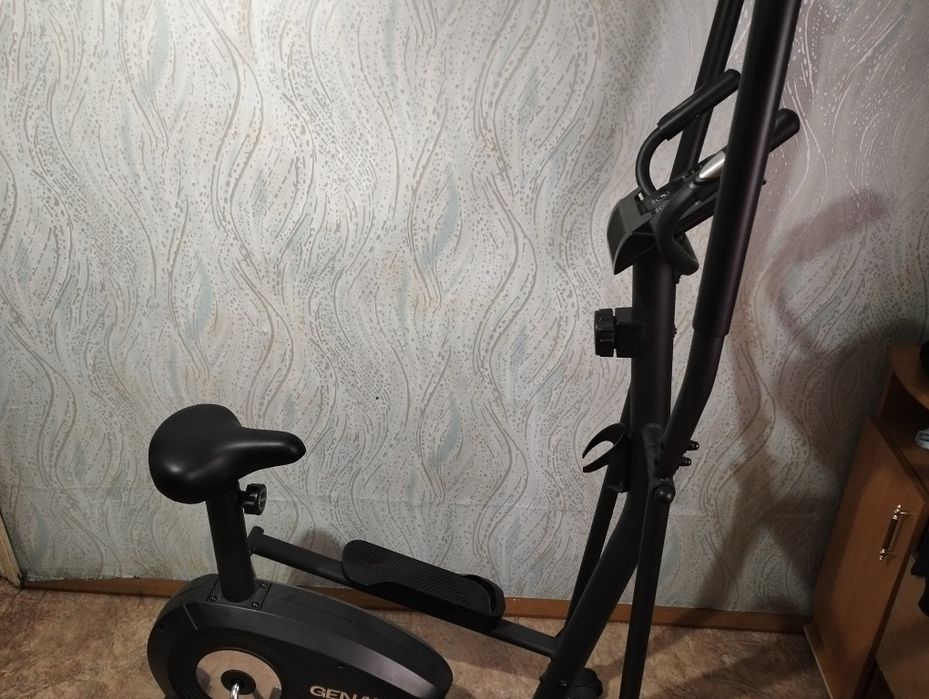 Продам тренажёр элипс