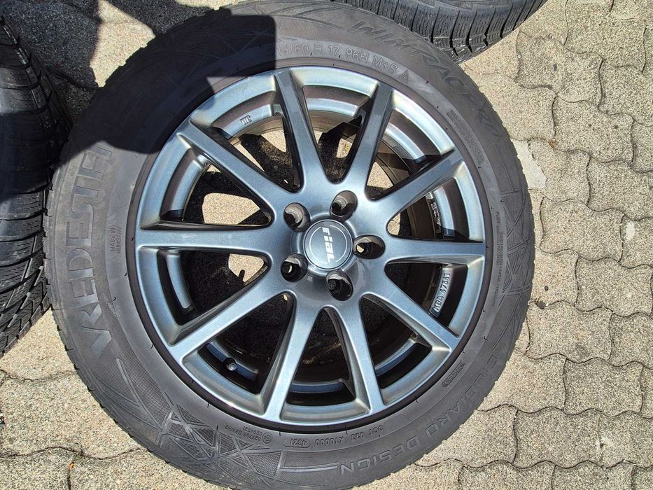 Алуминиеви джанти Real със зимни гуми за BMW X3 E83