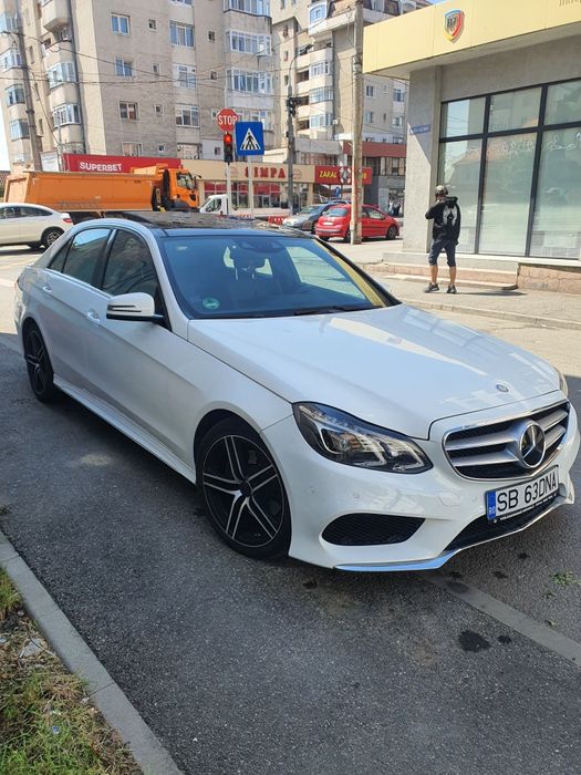 Vand Mercedez E 220- AMG LINE,PANORAMIC