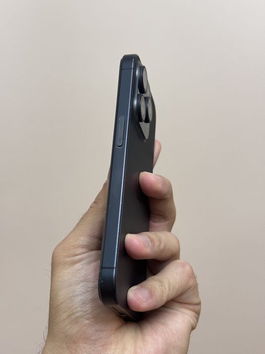 Iphone 15 Pro. 128гб